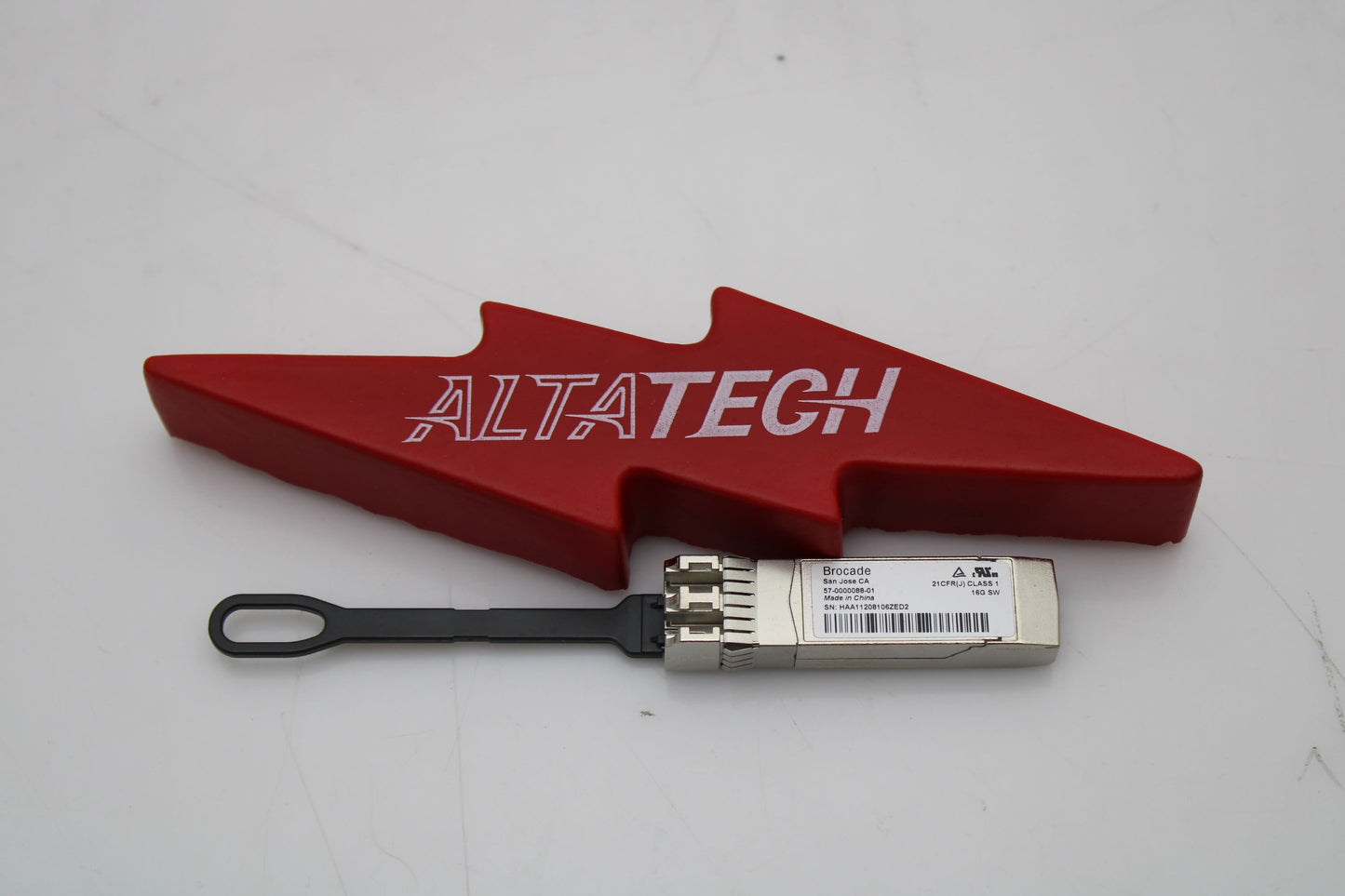 Brocade 57-0000088-01 16GB SFP+ Transceiver SW, Used