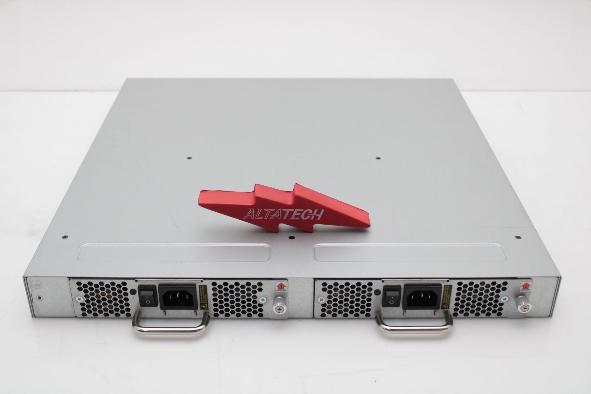 Brocade BR-6510 BROCADE 6510 48X8G PORTS, Used