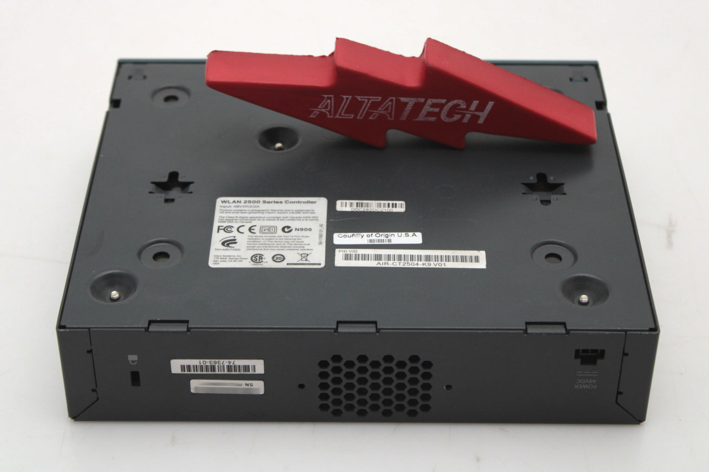 Cisco AIR-CT2504-K9 WLAN 2500 SERIES AP CONTROLLER, Used