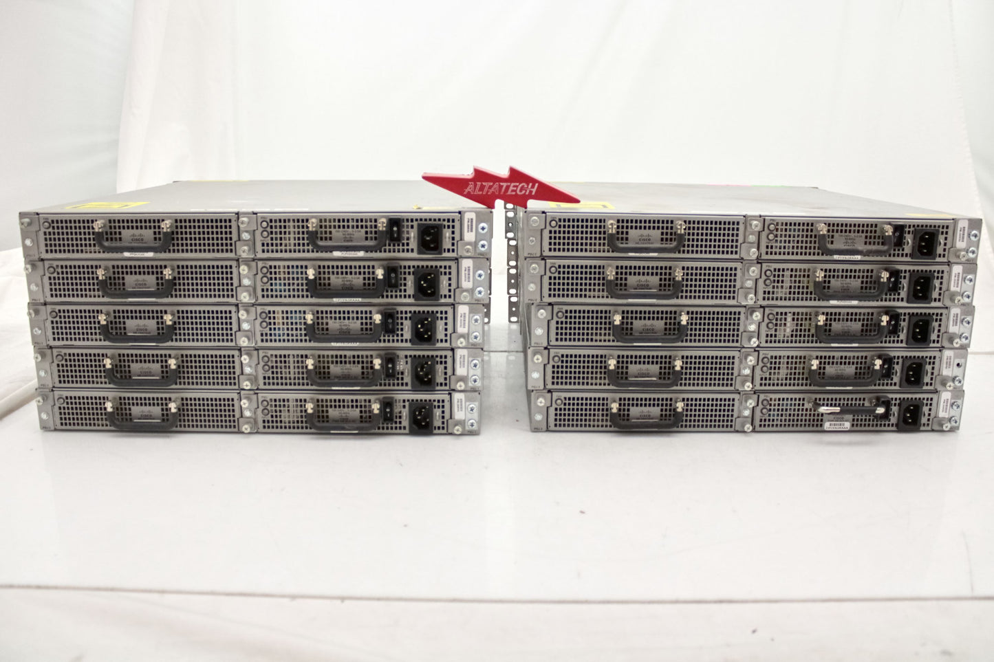 Cisco ME-3600X-24FS-M_x10 Cisco ME3600X 24 GE SFP + 2 10GE Switch, Used