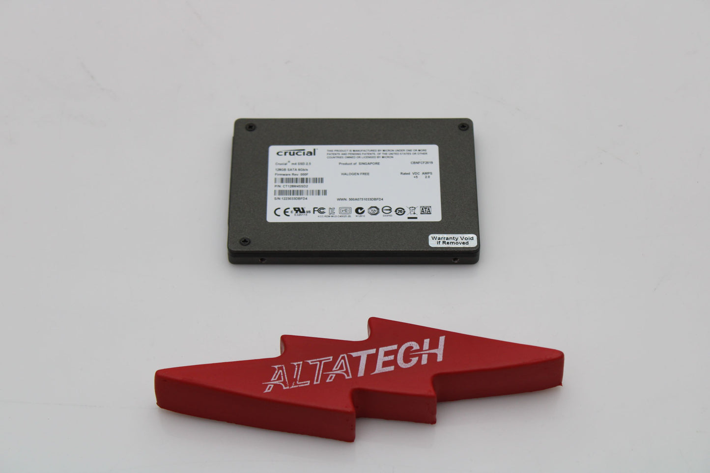 Crucial CT128M4SSD2 128GB SSD Sata III MLCM4 9mm, Used