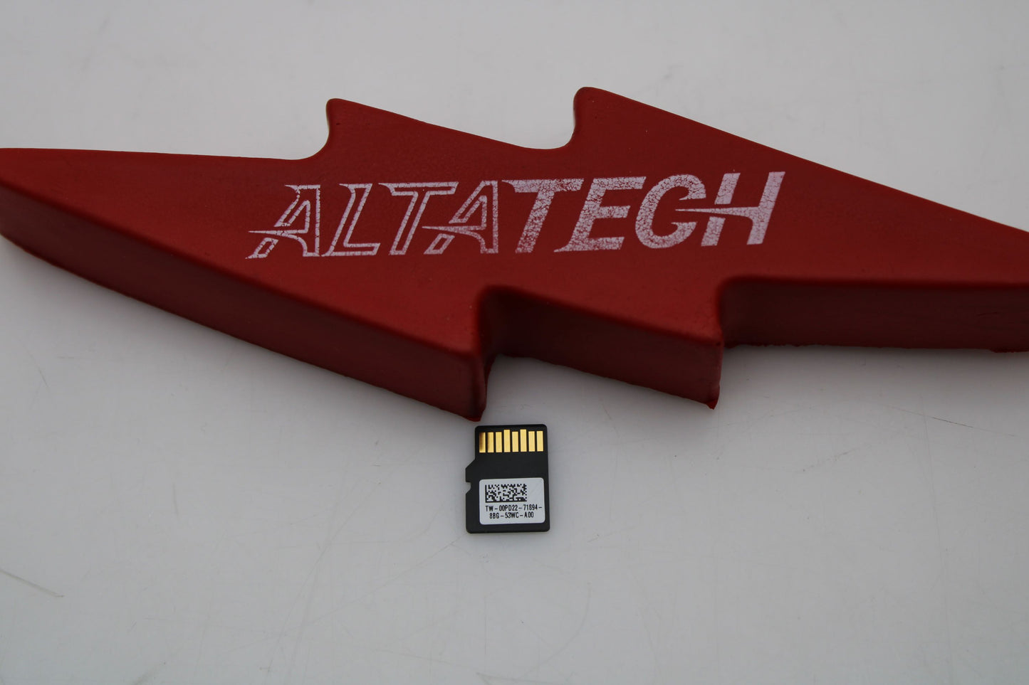 Dell 00PD22 32GB MICRO SD SDHC/XC CLASS 10 CARD, Used