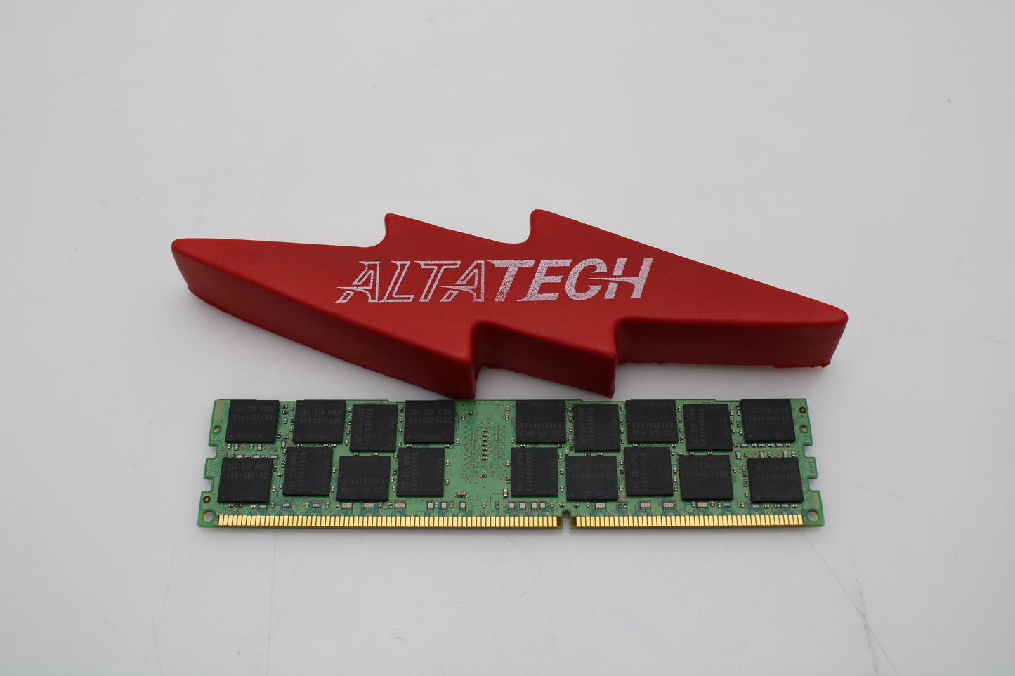 Dell 284FC 16GB PC3L-12800R DDR3-1600 2RX4 ECC, Used