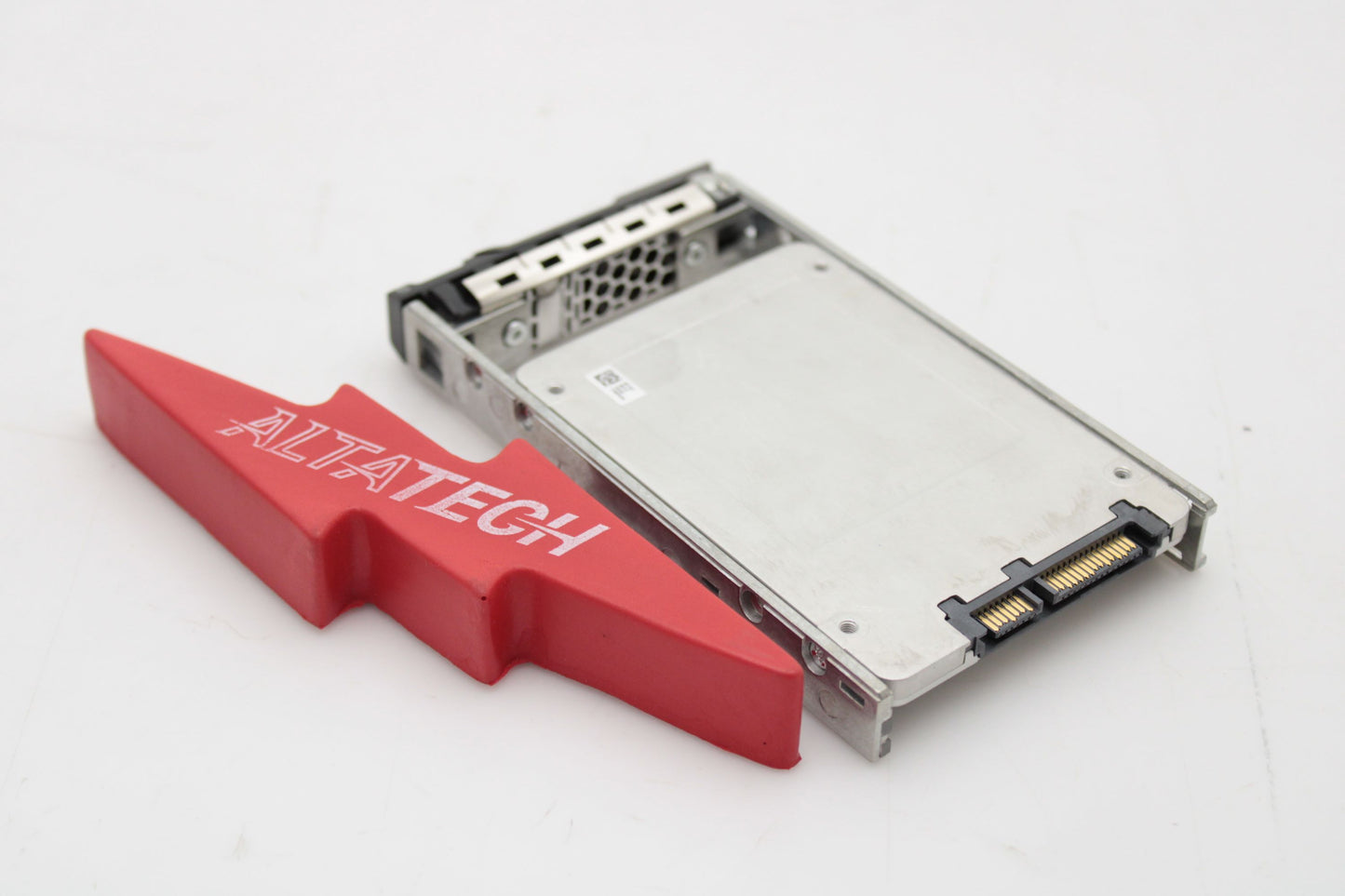 Dell 2CC4N 1.6TB SSD SATA 2.5 6G MU S3610 SSDSC2BX016T4R, Used