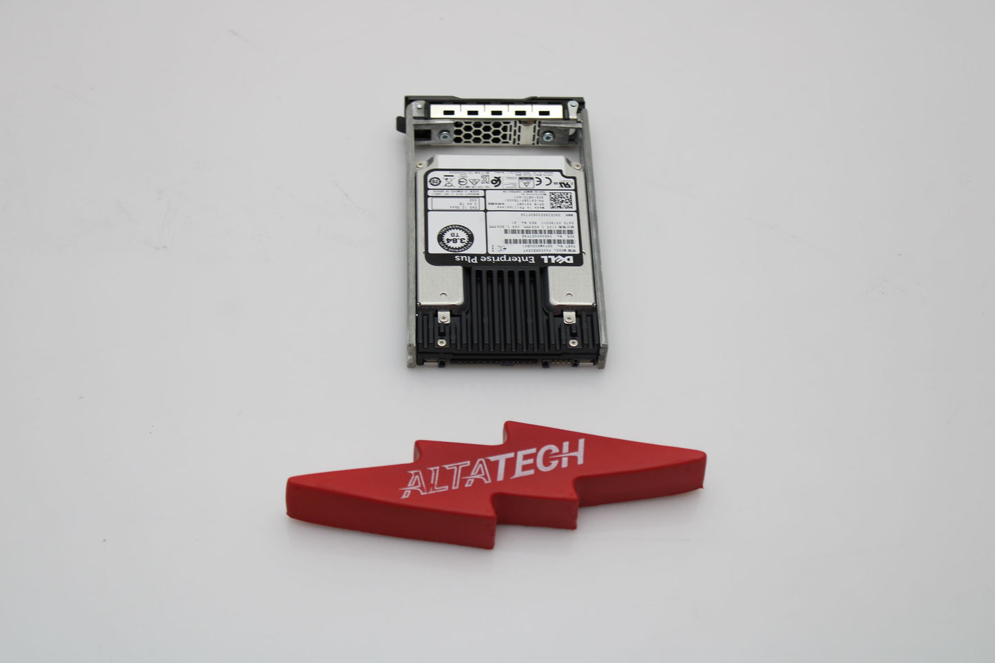 Dell 41XNY-CML 3.84TB SSD SAS 2.5 12G RI, Used