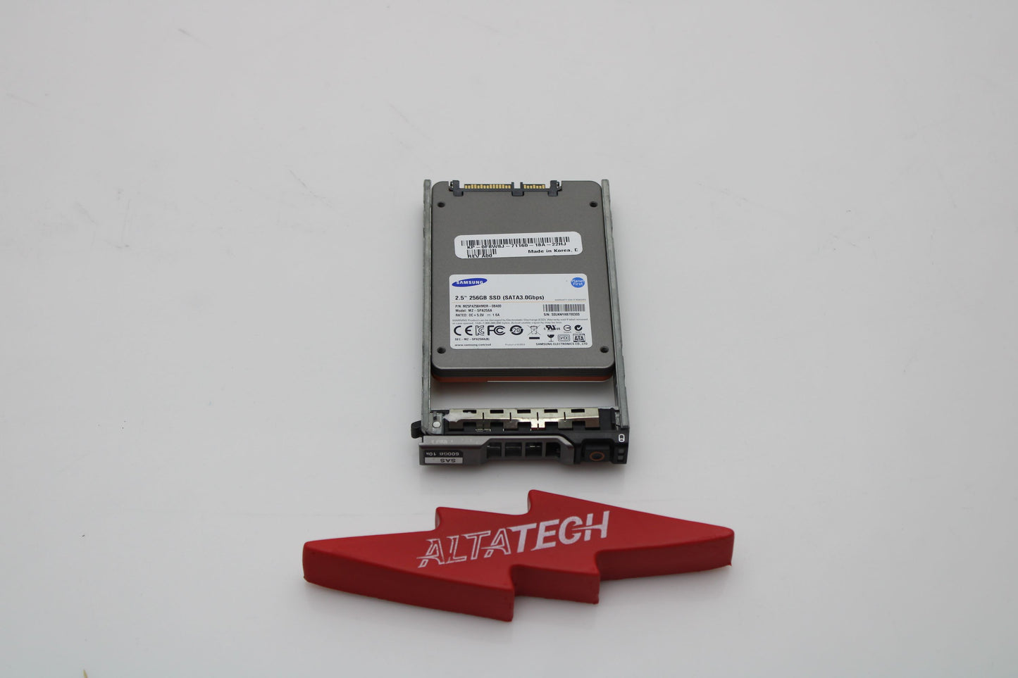 Dell F8W8J 256GB SSD SATA 2.5 3G, Used