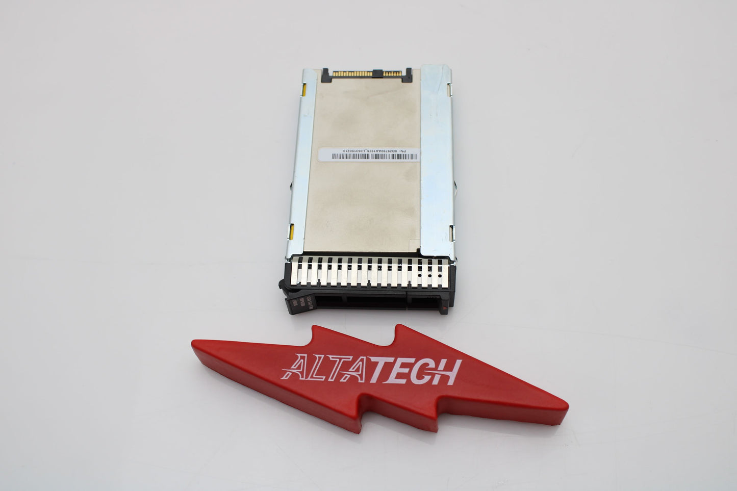 Lenovo 00FN380 200GB 12G 2.5" SAS SSD, Used