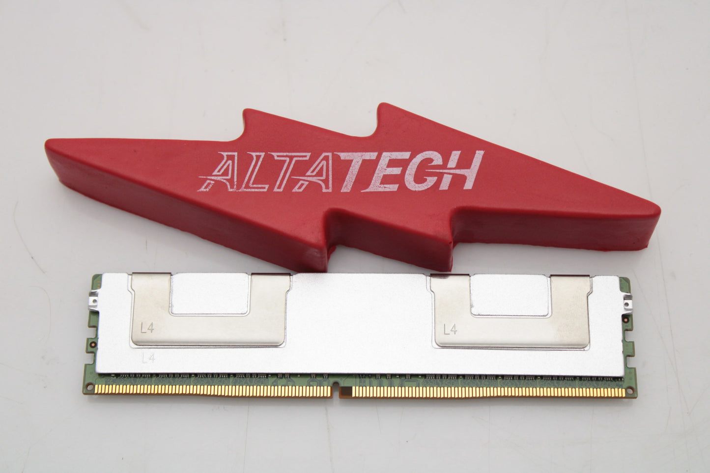 Samsung M386A8K40BM1-CRC4Q 64GB PC4-19200TL DDR4-2400 4DRX4 ECC (w/ heatshield), Used