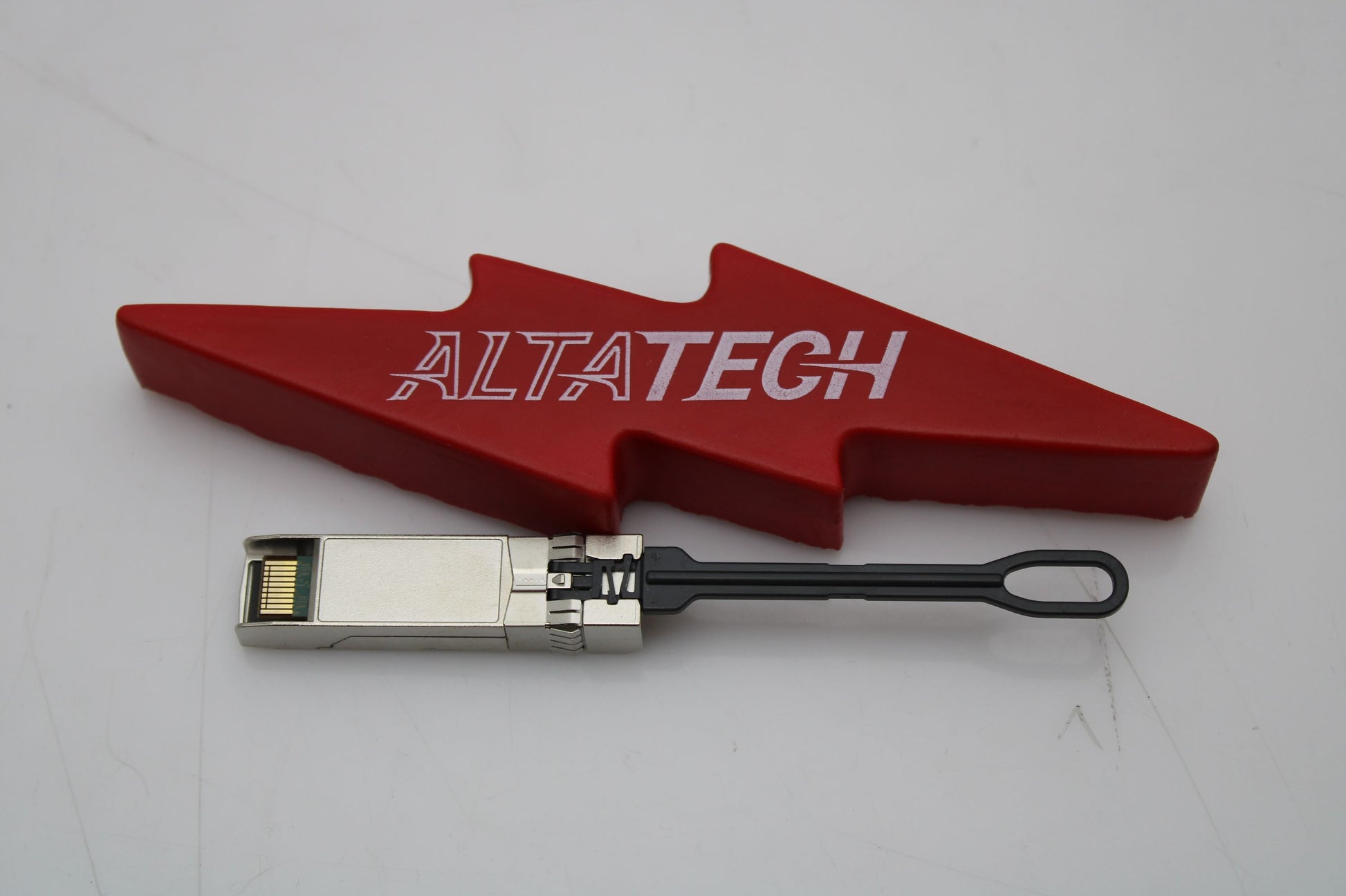 Brocade 57-000088-01 16GB SFP+ Transceiver SW Brocade, Used