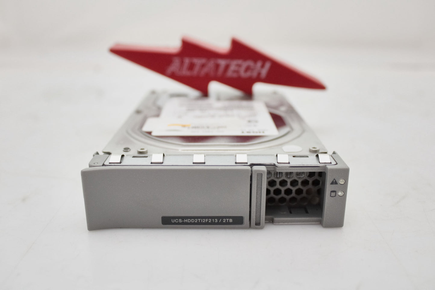 Cisco UCS-HDD2TI2F213 2TB SAS 7.2K RPM 3.5" HDD, Used