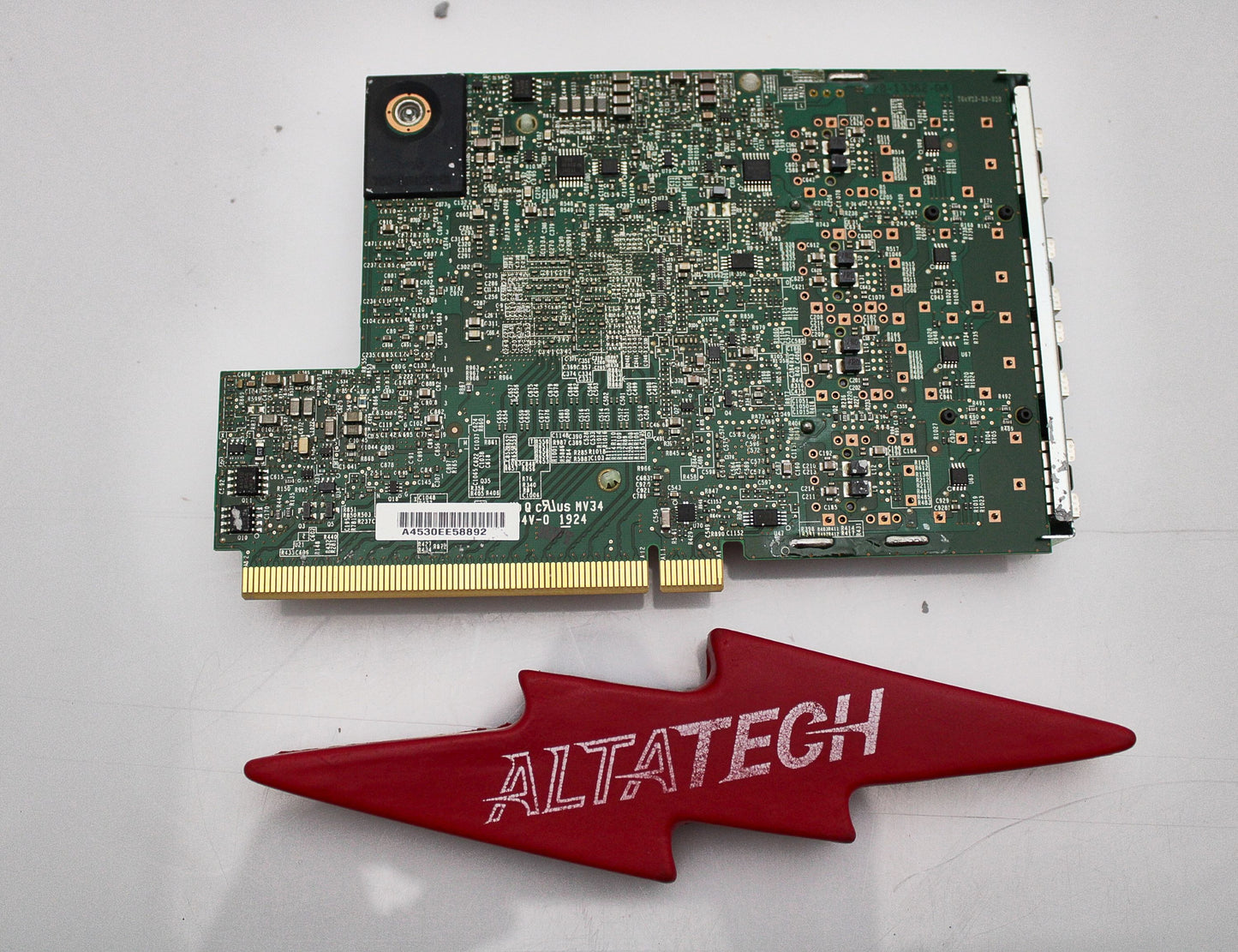 Cisco UCSC-MLOM-C25Q-04 UCS VIC 1457 QUAD 10/25G, Used