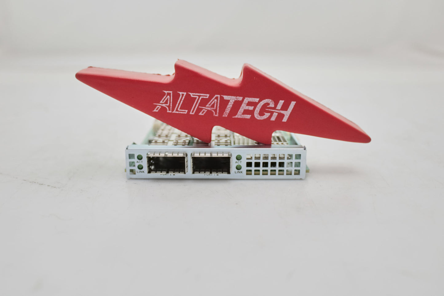 Cisco UCSC-MLOM-C40Q-03 UCS VIC 1387 DUAL 40GB QSFP, Used