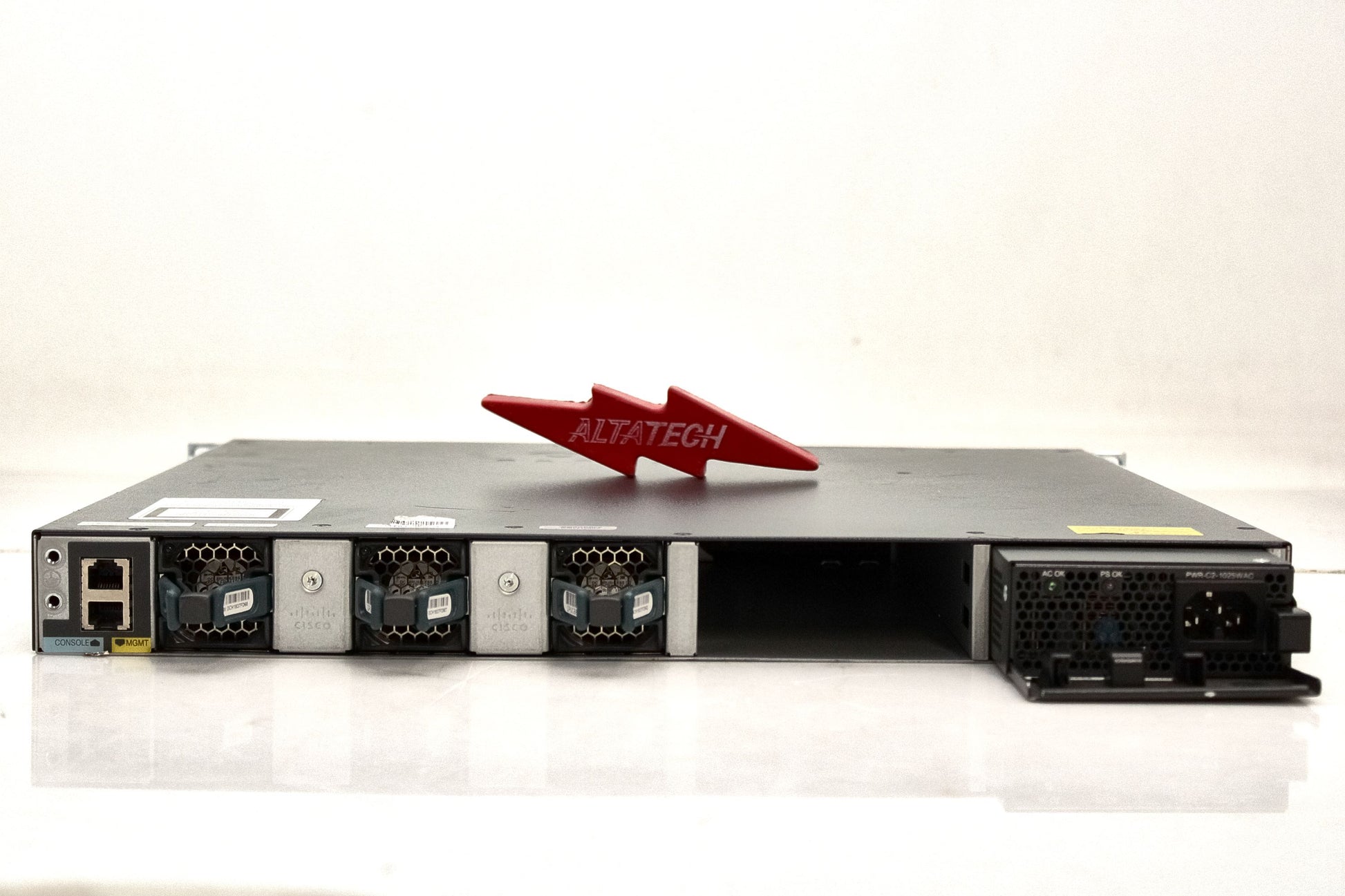 Cisco WS-C3650-48FS-S Catalyst 48 Port PoE Gigabit Switch, Used