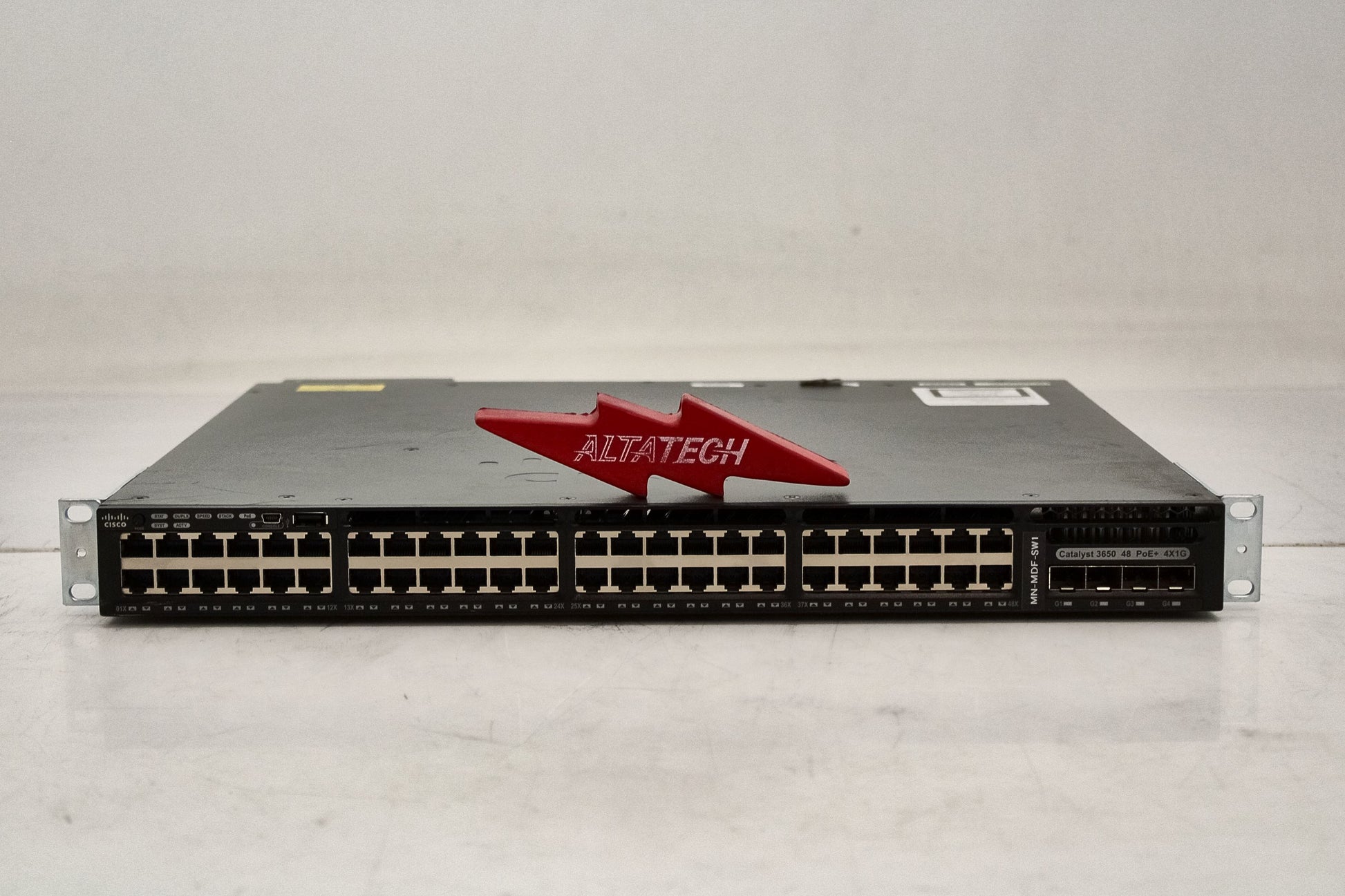 Cisco WS-C3650-48FS-S Catalyst 48 Port PoE Gigabit Switch, Used