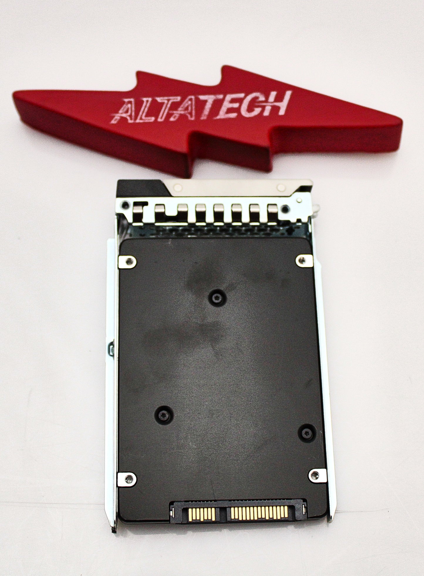 Dell 0FYP5F 3.84TB SSD SATA 2.5 6G RI PM883, Used