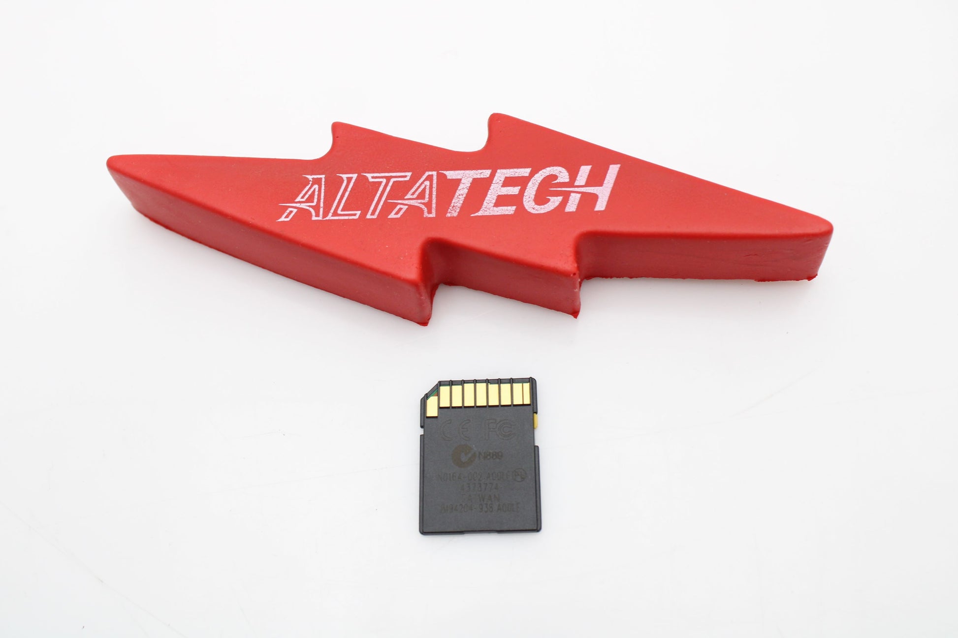 Dell 0P789K 1GB SD MEMORY CARD, KINGSTON, Used