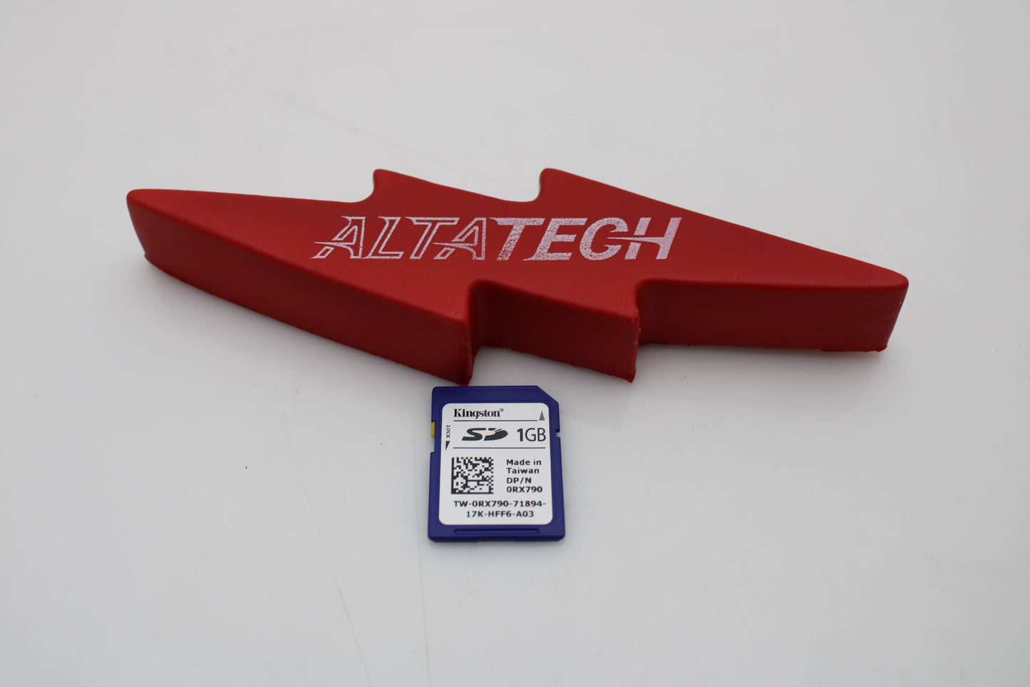 Dell 0RX790 1GB SD MEMORY CARD, KINGSTON, Used