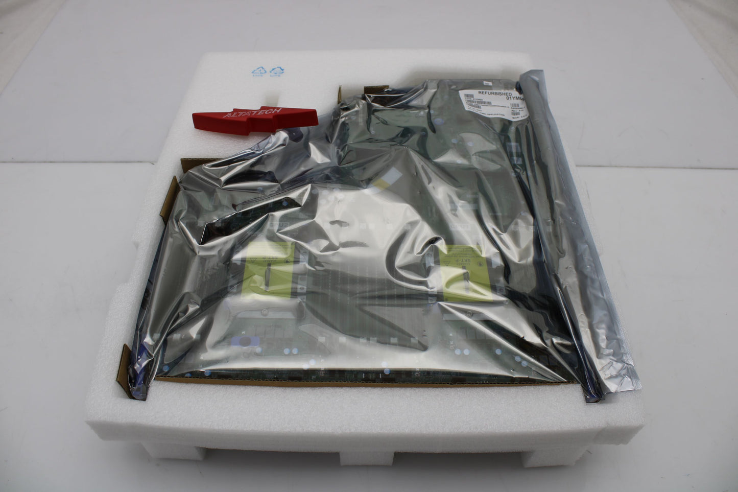 Dell 1YM03_NEW SYSTEM BOARD R740XD, New Sealed