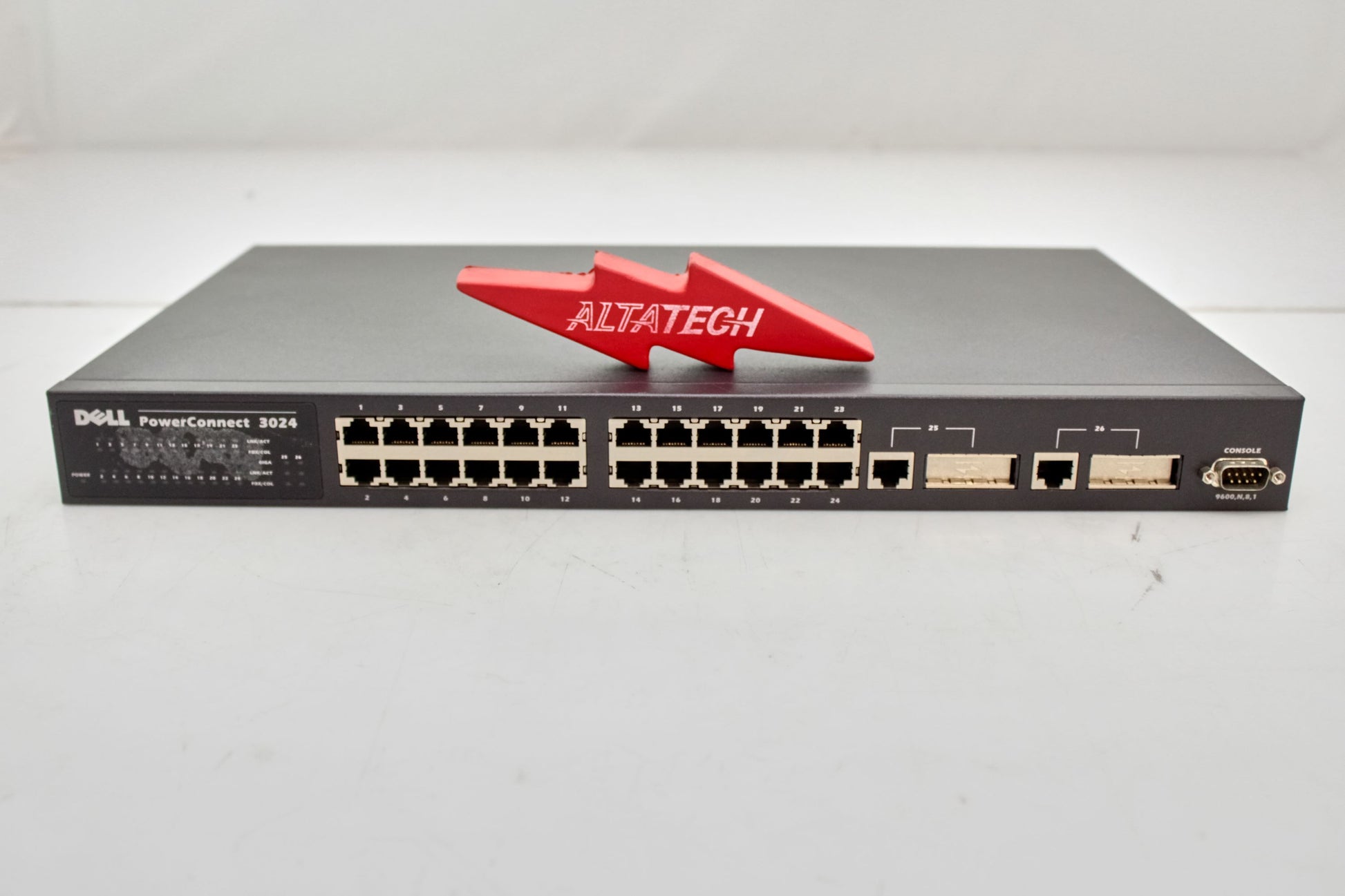 Dell 2W513 POWERCONNECT 3024 24 PORT 10/100, Used
