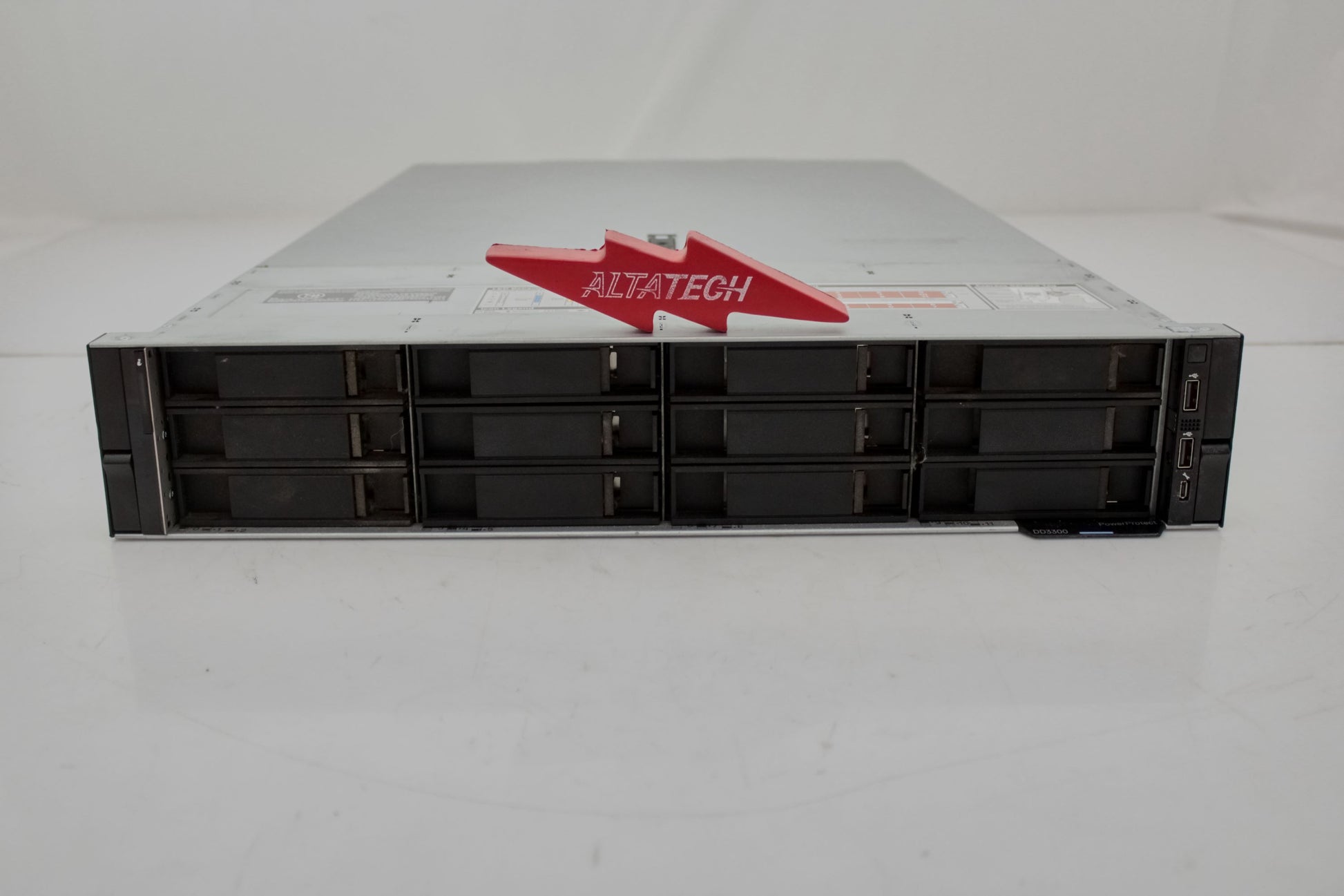 Dell DD3300-3.5-12-4-3.5 DD3300 12-4-2X3.5 SERVER, Used