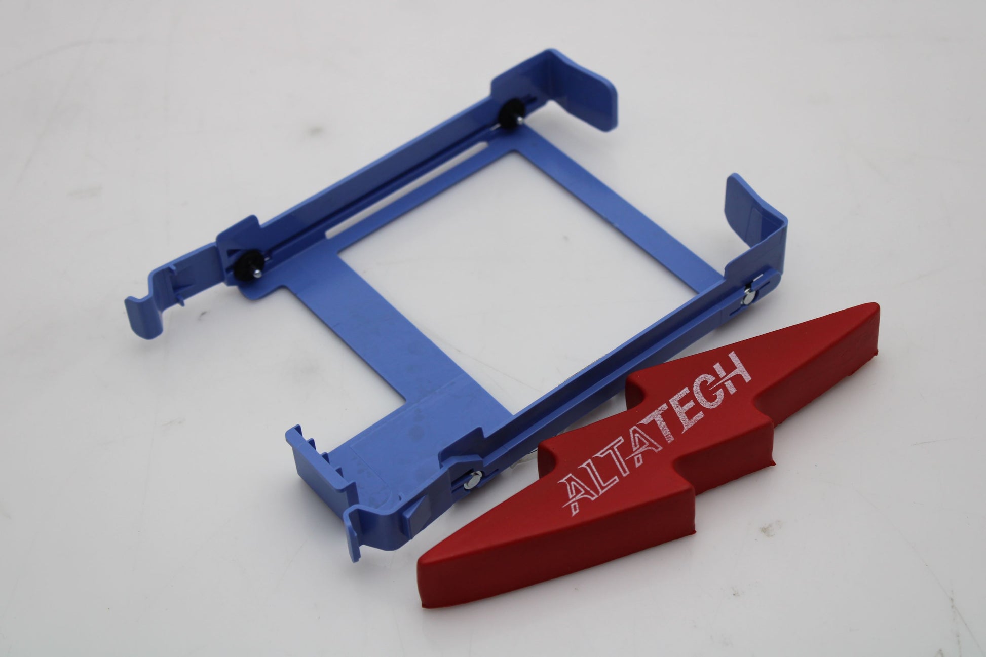 Dell DN8MY CADDY HDD OPT 3010 990 MT/SFF, Used