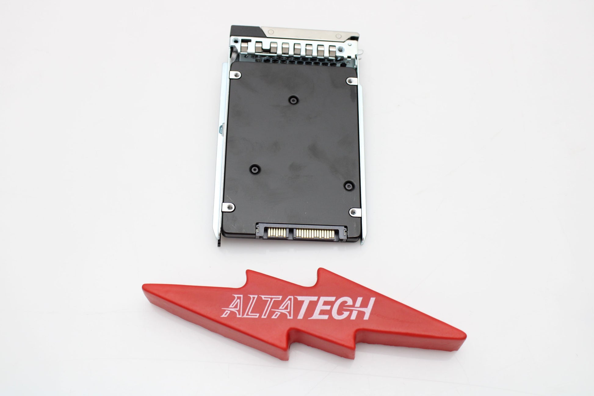 Dell FYP5F 3.84TB SSD SATA 2.5 6G RI PM883, Used