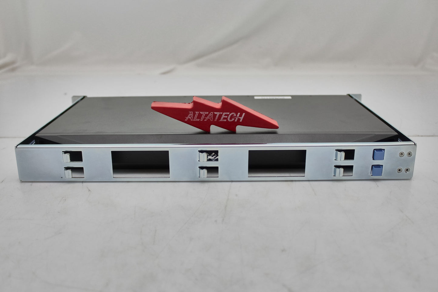 Dell KVM2162DS 16-Port Remote Console Switch, Used