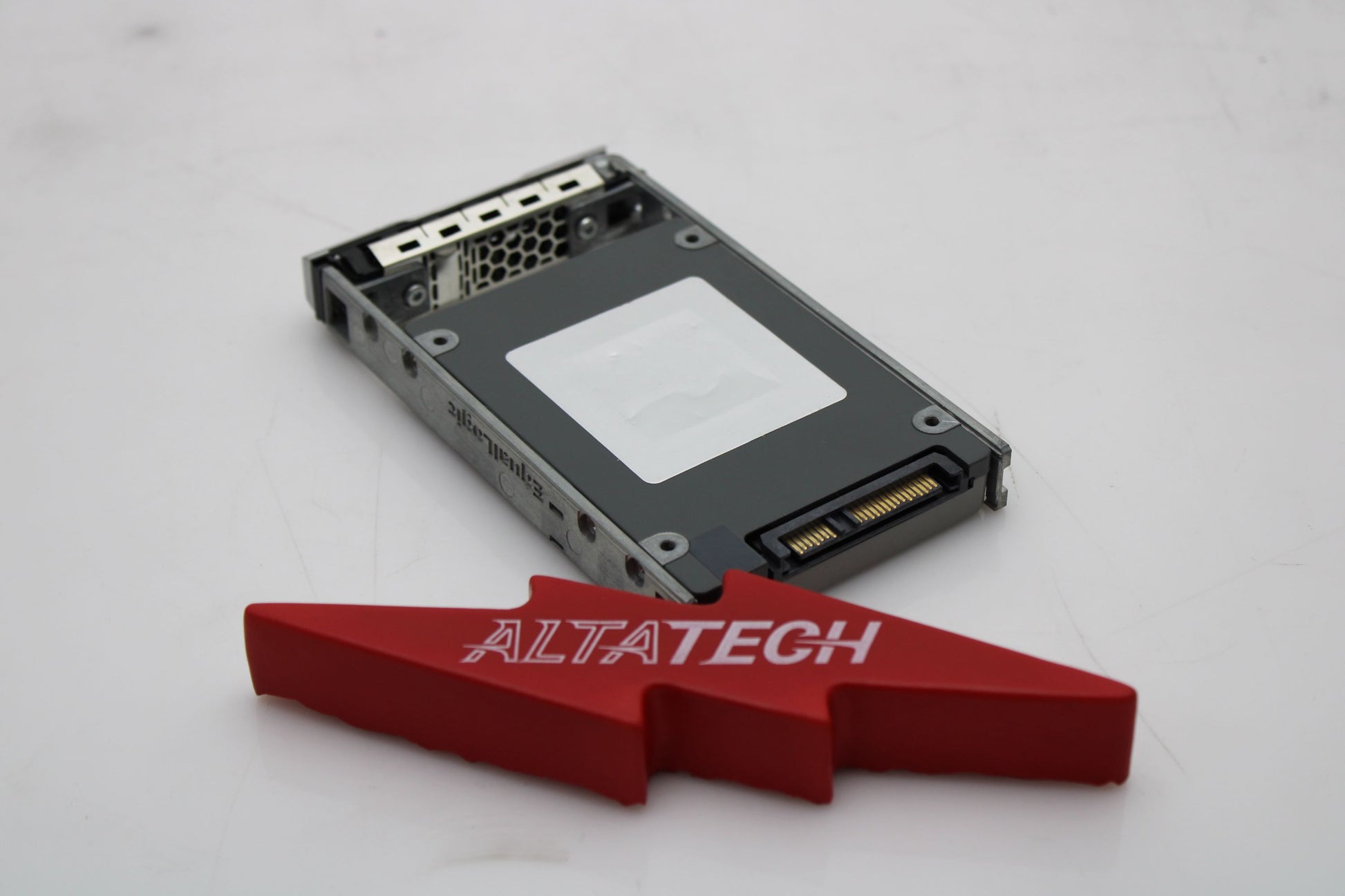 Dell TKKMM-EQL EqualLogic 800GB SSD SAS 2.5 6G MU, Used