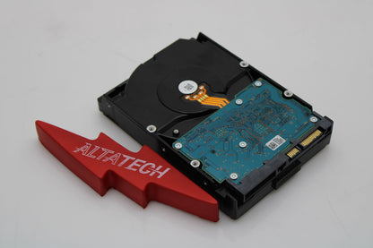 Hitachi HUA723030ALA640 3TB 7.2K SATA 3.5 6G HDD, Used