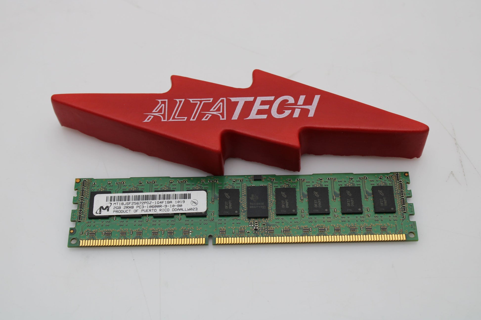 HP 500202-061 2GB PC3-10600R 2Rx8 ECC, Used