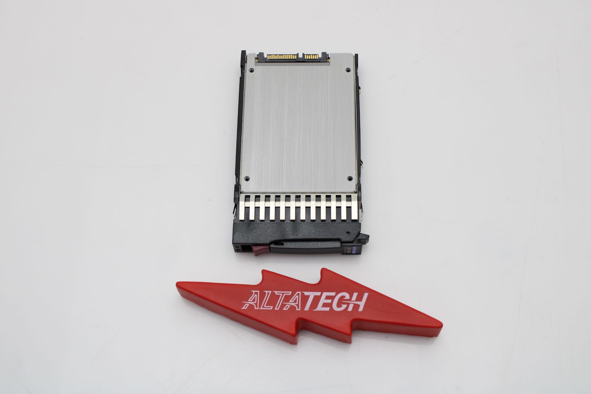 HP 636597-B21 400GB 3G SATA MLC 2.5in EM SSD, Used