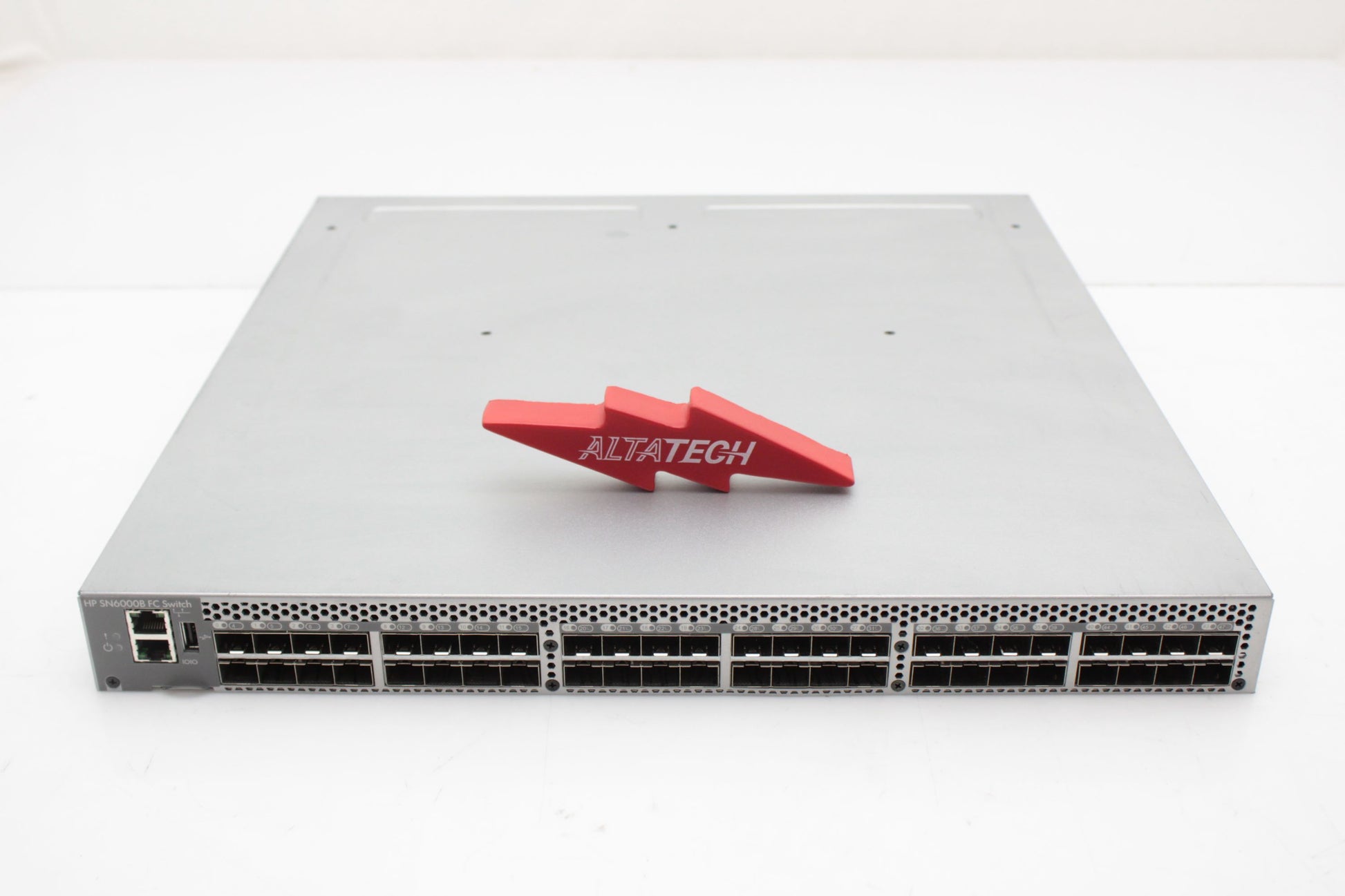 HP 658393-002 SN6000B 1U FC 48/24-PORT SWITCH, Used