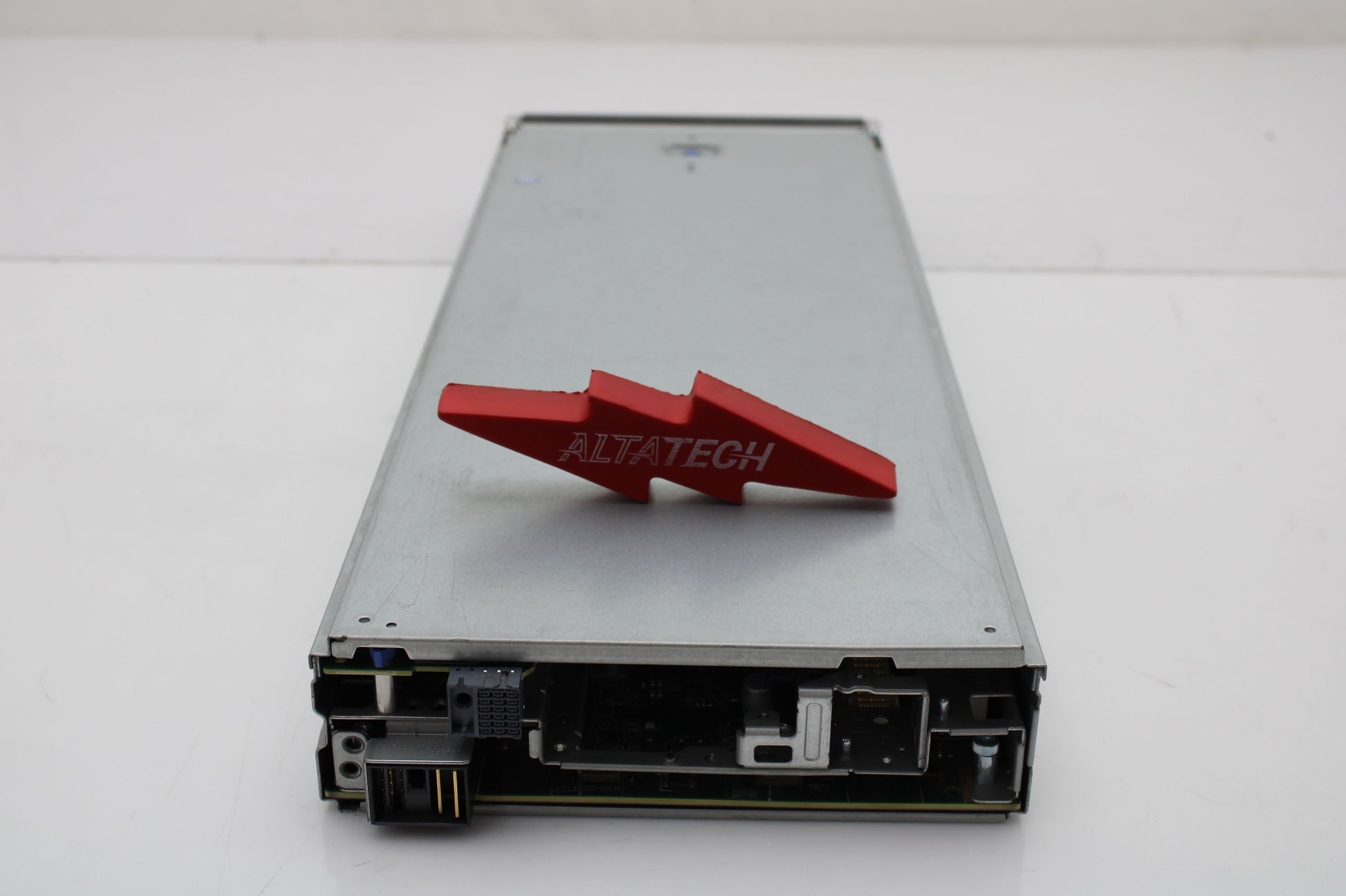 HP 732350-B21 SYNERGY 480 GEN9 CTO BLADE, Used