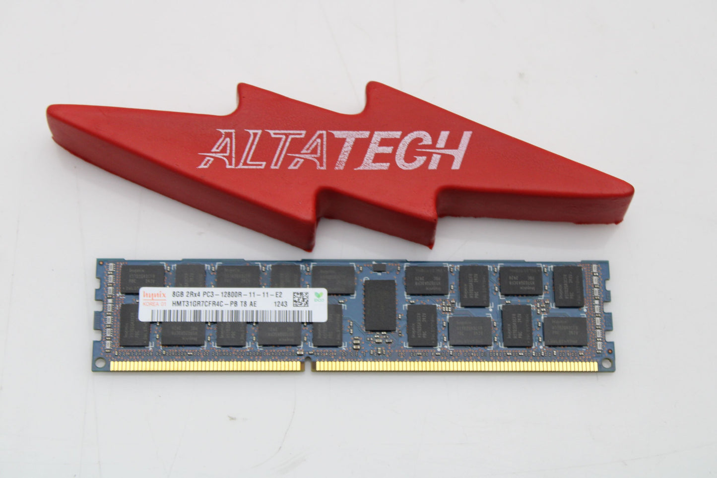 Hynix HMT31GR7CFR4C-PB 8GB PC3-12800R DDR3-1600 2RX4 ECC, Used