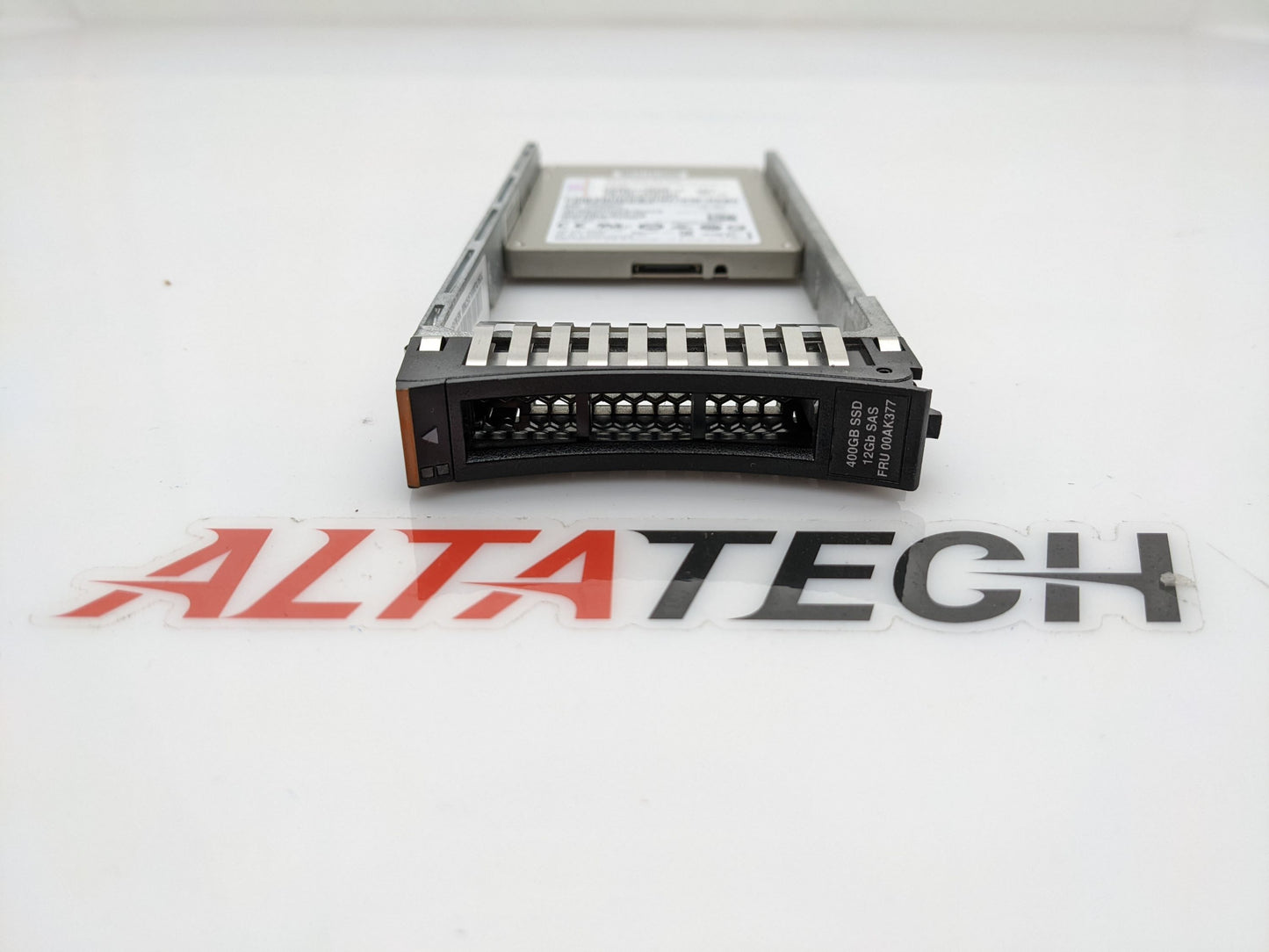 IBM 00AK377 ACME 400GB SAS 2.5" V3700 Solid State Drive, Used