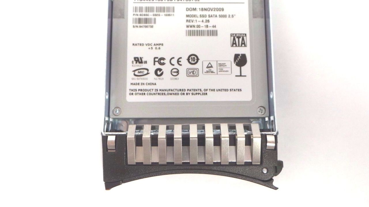IBM 43W7651 System X 31.4GB SATA 2.5" Solid State Drive, Used