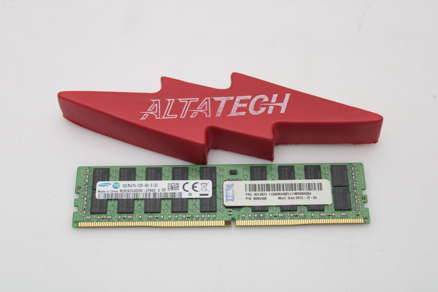 IBM 95Y4823 16GB PC4-17000P DDR4-2133 2RX4 ECC, Used