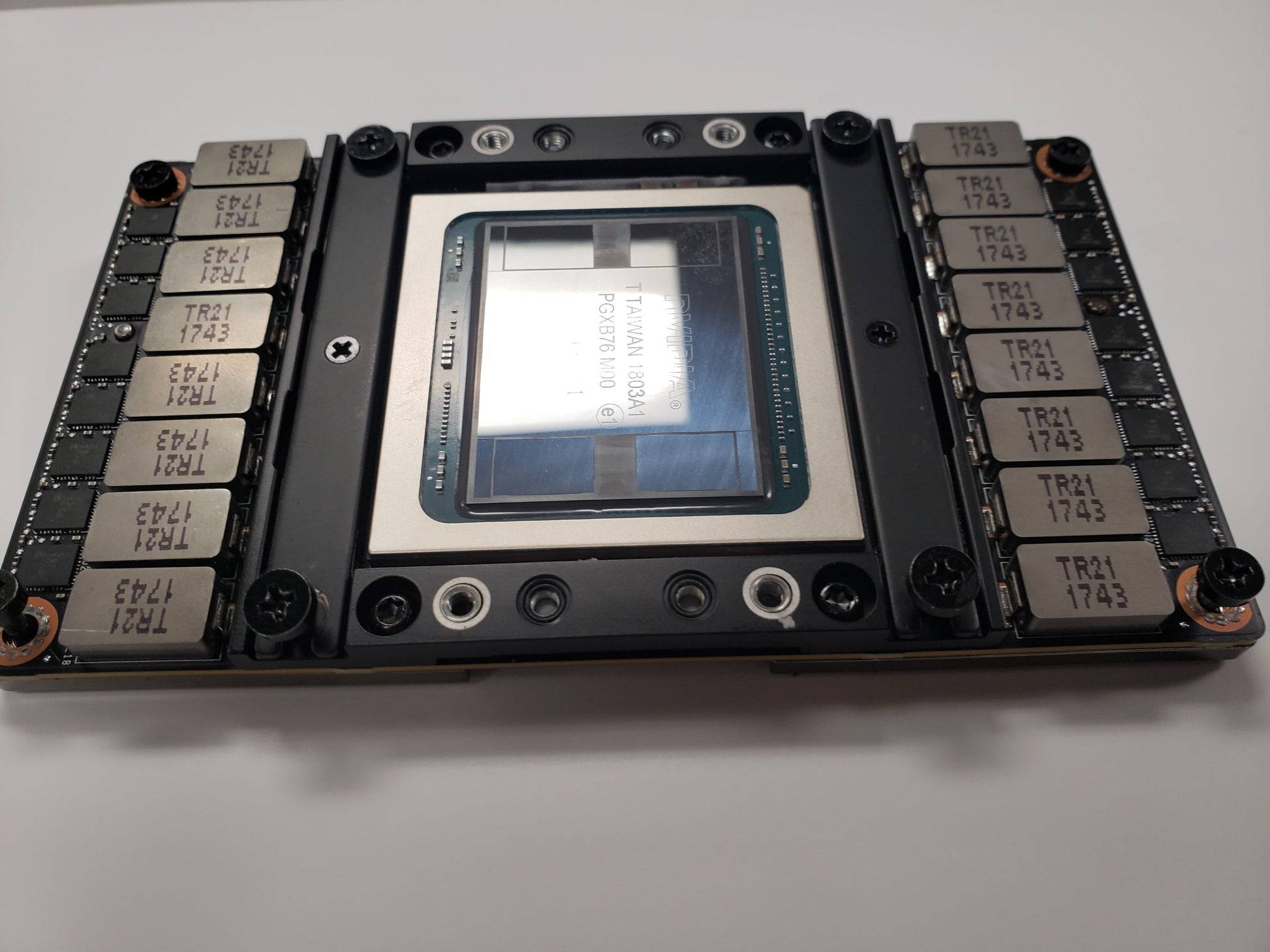 IBM EC4L Tesla V100 32GB NVlink GPU, Used
