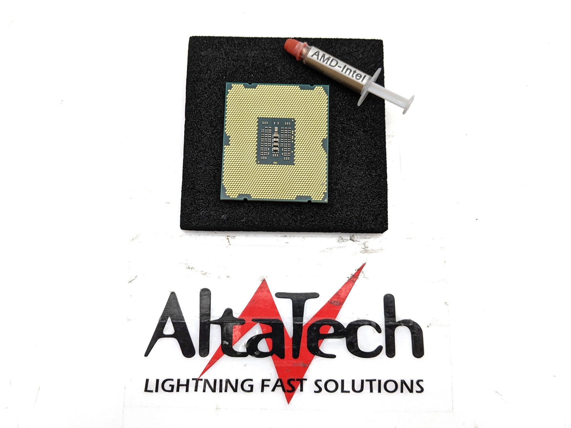 Intel SR1AQ Intel SR1AQ Xeon E5-1650v2 3.0GHz 6-Core 12MB 130W 6C Processor w/ Thermal Grease, Used