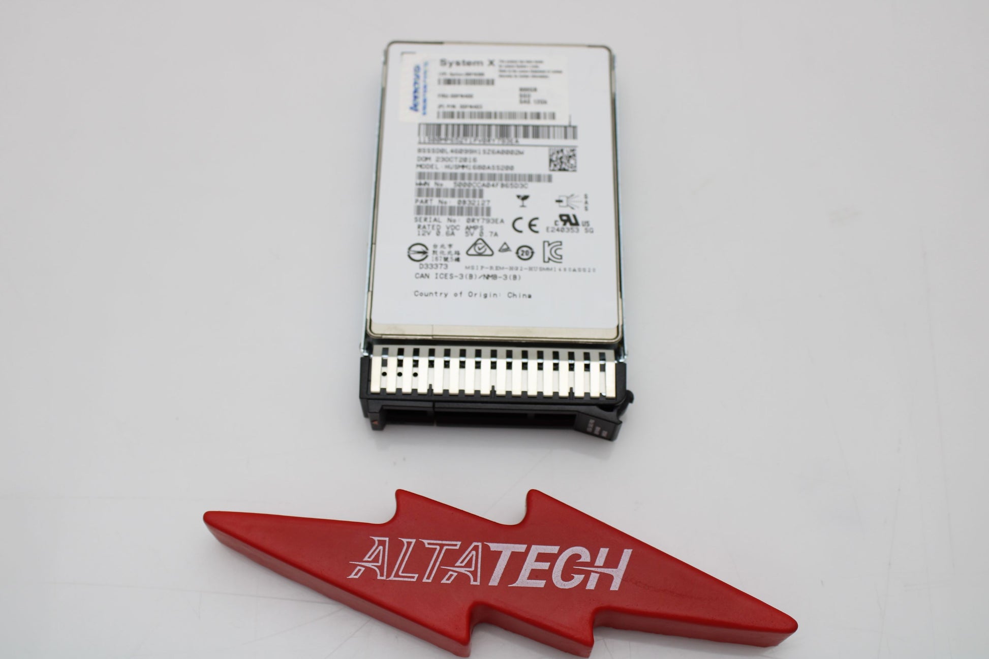 Lenovo 00FN400 800GB 12G SAS 2.5" MLC G3HS SSD, Used