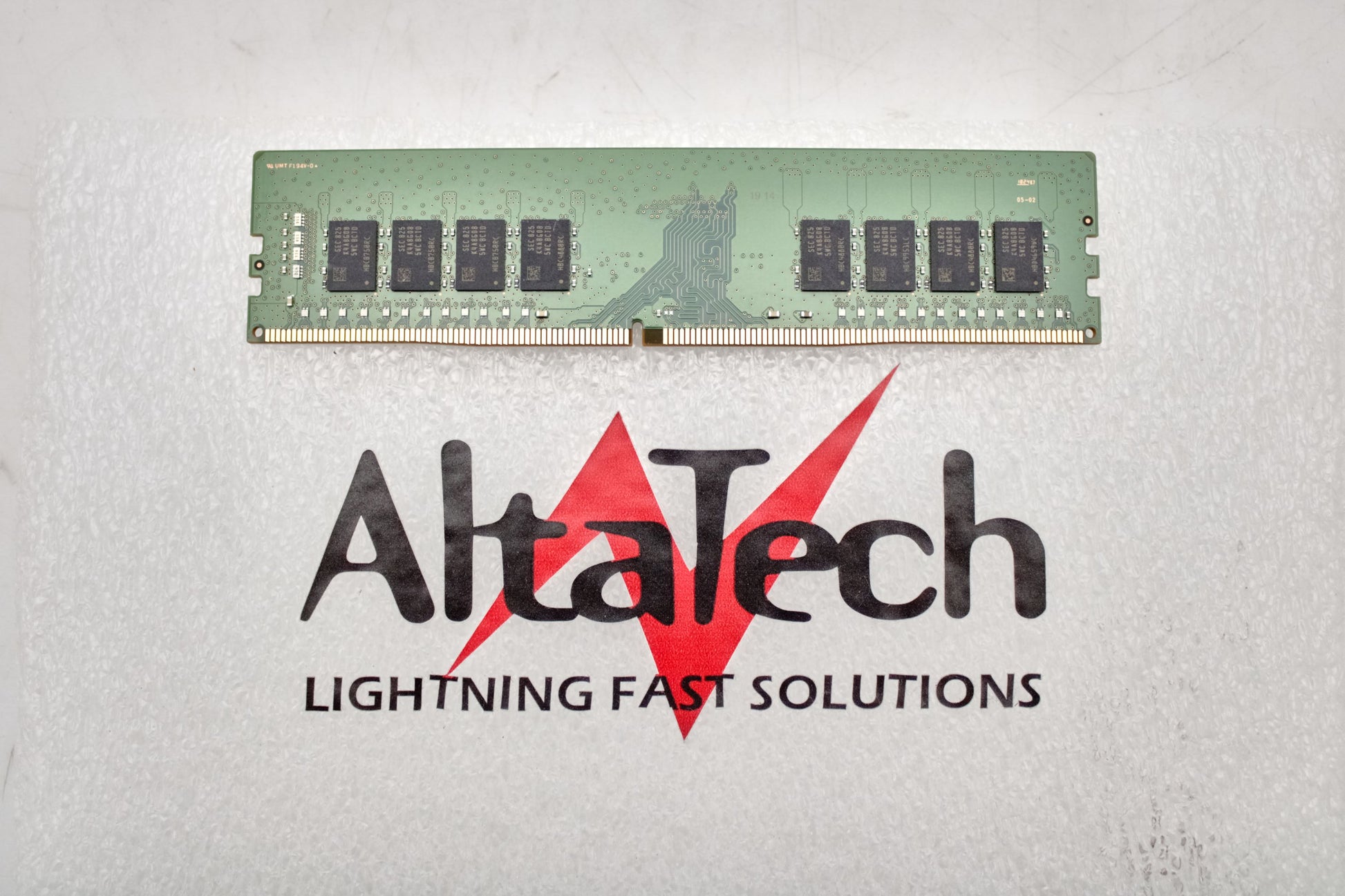 Samsung M378A2K43CB1-CTD 16GB PC4-21300U DDR4-2666V 2RX8 N-E, Used