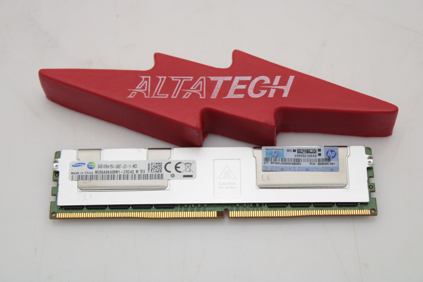 Samsung M386A8K40BM1-CRC4Q 64GB PC4-19200TL DDR4-2400 4DRX4 ECC (w/ heatshield), Used