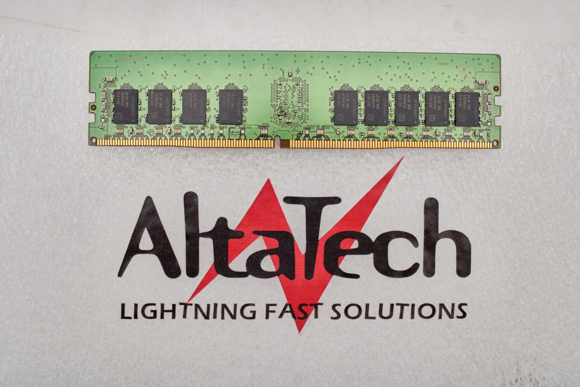 Samsung M393A2K40CB2-CVF 16GB PC4-23400Y DDR4-2933 1RX4 ECC, Used