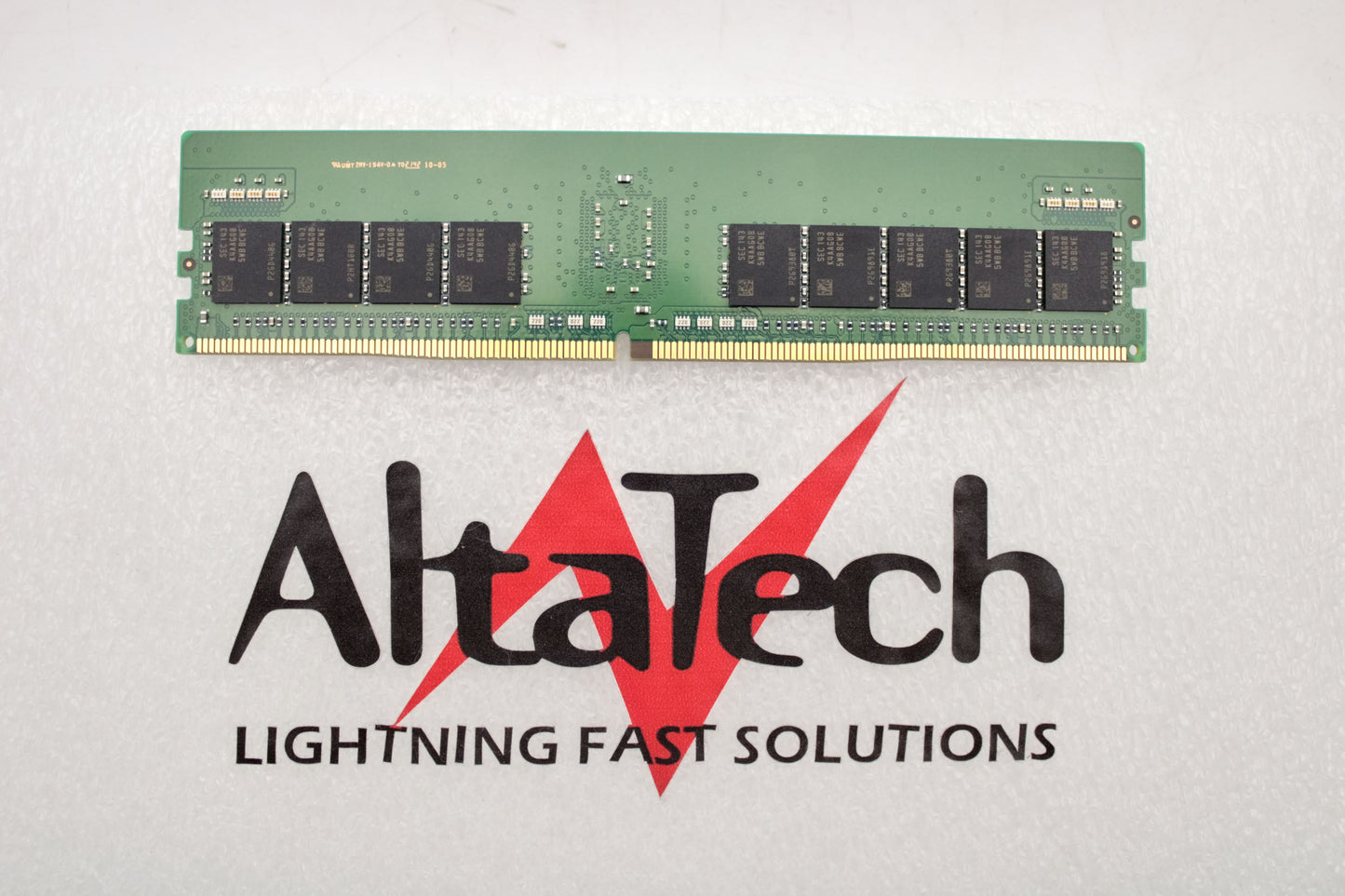 Samsung M393A4G43BB4-CWE 32GB PC4-25600AA DDR4-3200 2RX8, Used