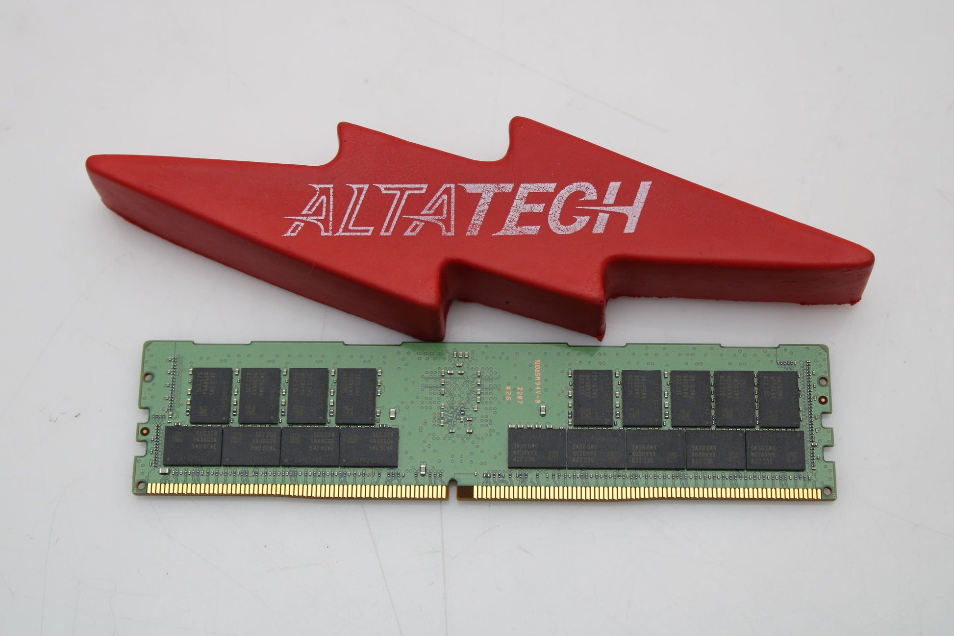 Samsung M393A4K40DB3-CWE_NEW 32GB PC4-25600AA DDR4-3200 2RX4 ECC, New Sealed