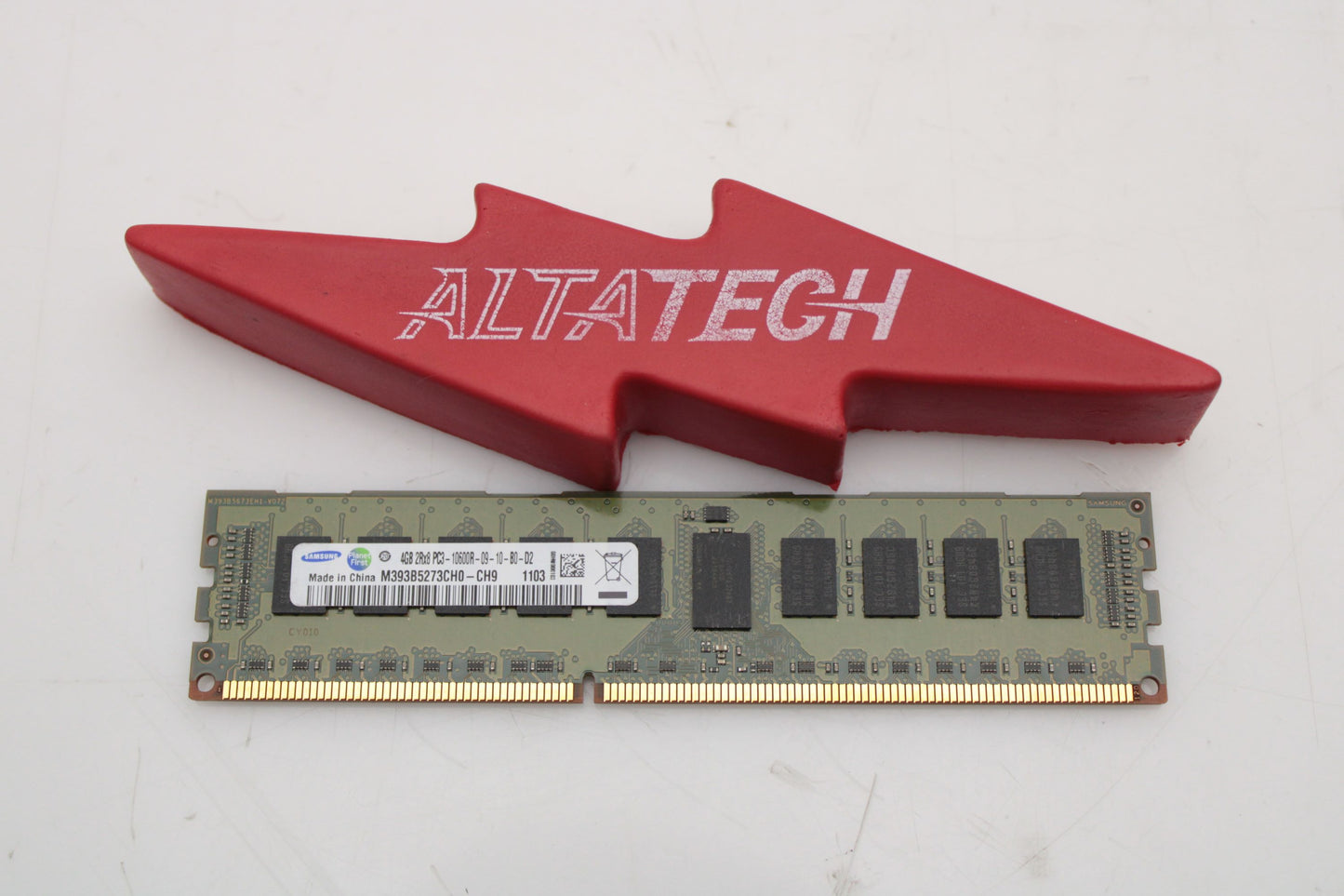 Samsung M393B5273CH0-CH9 4GB PC3-10600R DDR3-1333 2RX8 ECC, Used