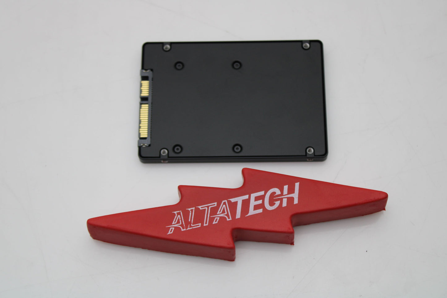 Samsung MZ7PD256HCGM-000H7 256GB SSD SATA 2.5" 6G, Used