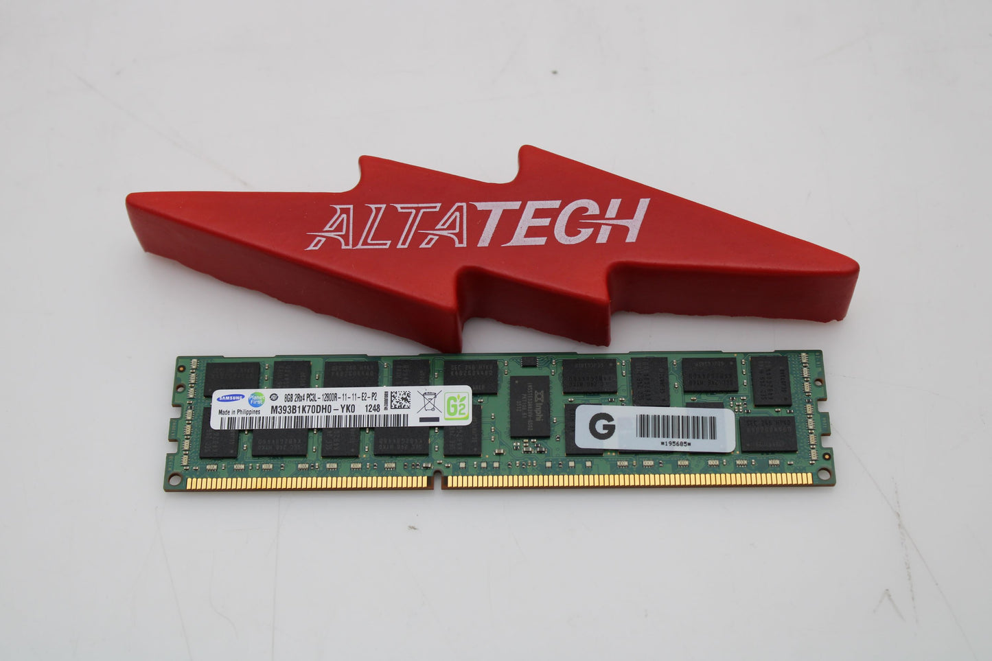 Sun Microsystems 7042208 8GB PC3L-12800R 2RX4 ECC, Used